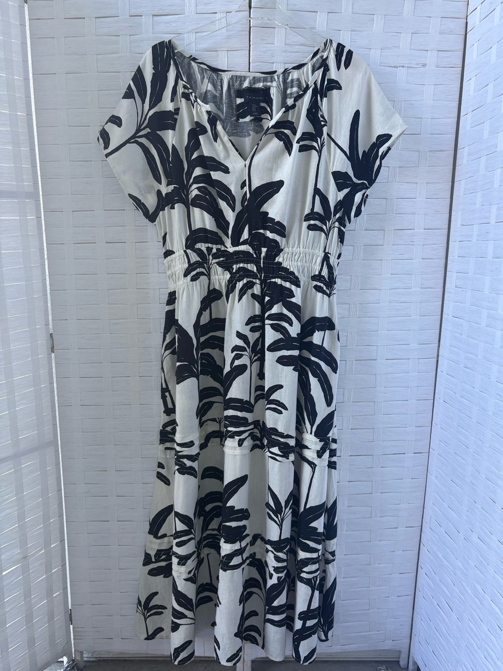 Tahari XL Black White Tropical Tiered Maxi Dress Linen Blend Cruise Pockets